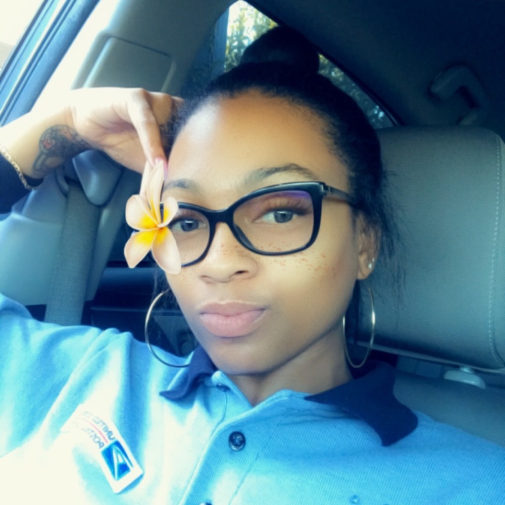 Meet your Posher, Trice